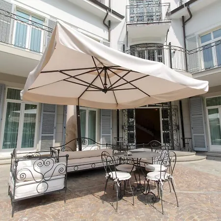 Вилла Sleeps 16 Pool Air Con Wifi